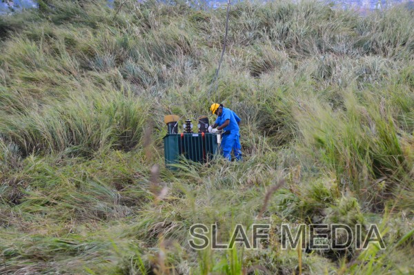 Sri Lanka Air Force conducts underslung operation at Hanthane Hill